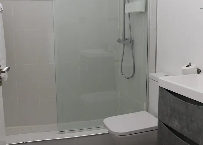 Eshae Living - 1 Bedroom With Breakfast & Private Pool Ocho Ríos